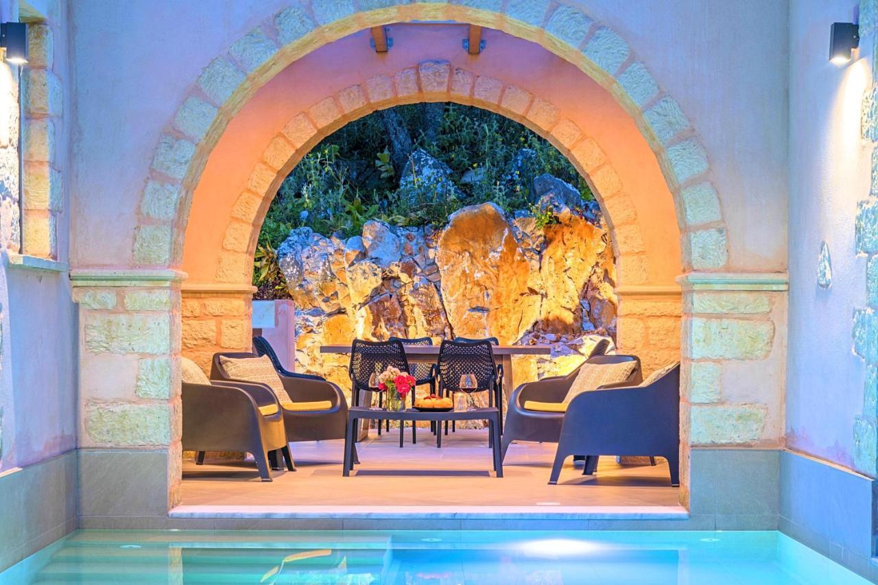 Villa Vardis Heated Pool Vryses Buitenkant foto